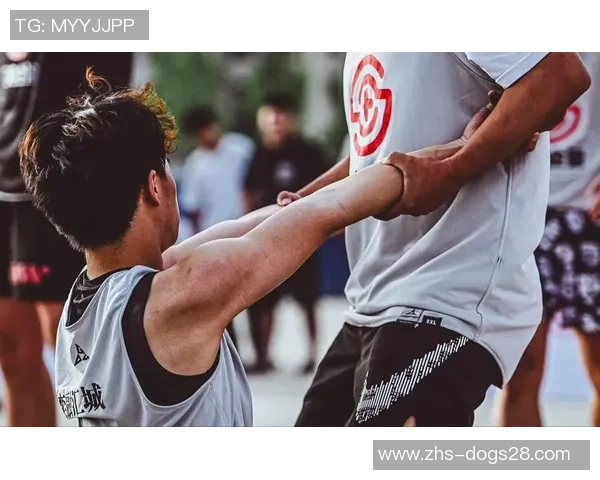 运动场上的激情碰撞足球与篮球的魅力交织与对抗